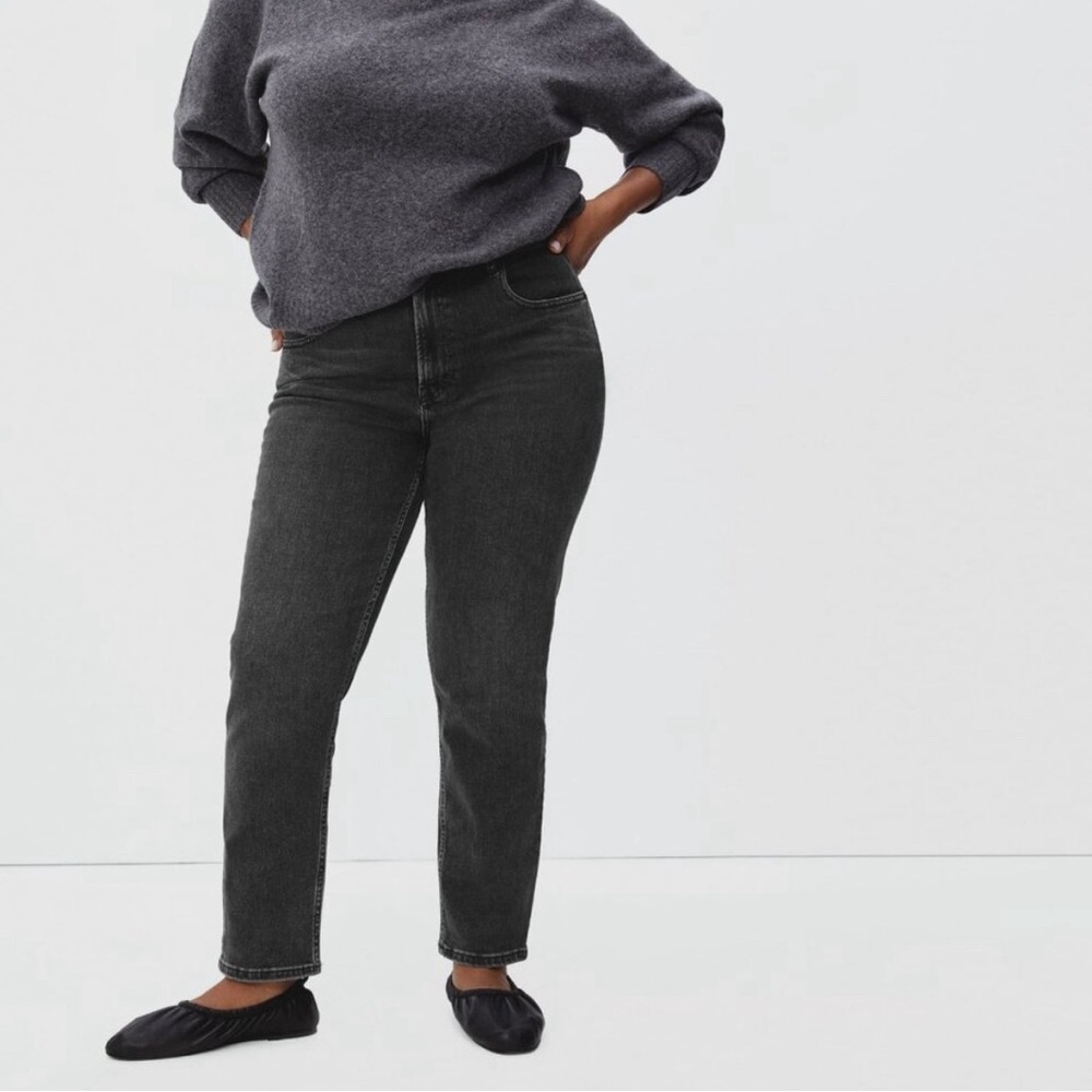 Everlane Curvy Cheeky Crop Jean
